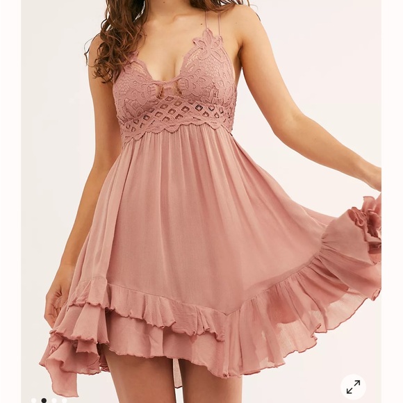 EUC FREE PEOPLE ONE ADELLA SLIP RT$88 - Picture 2 of 6